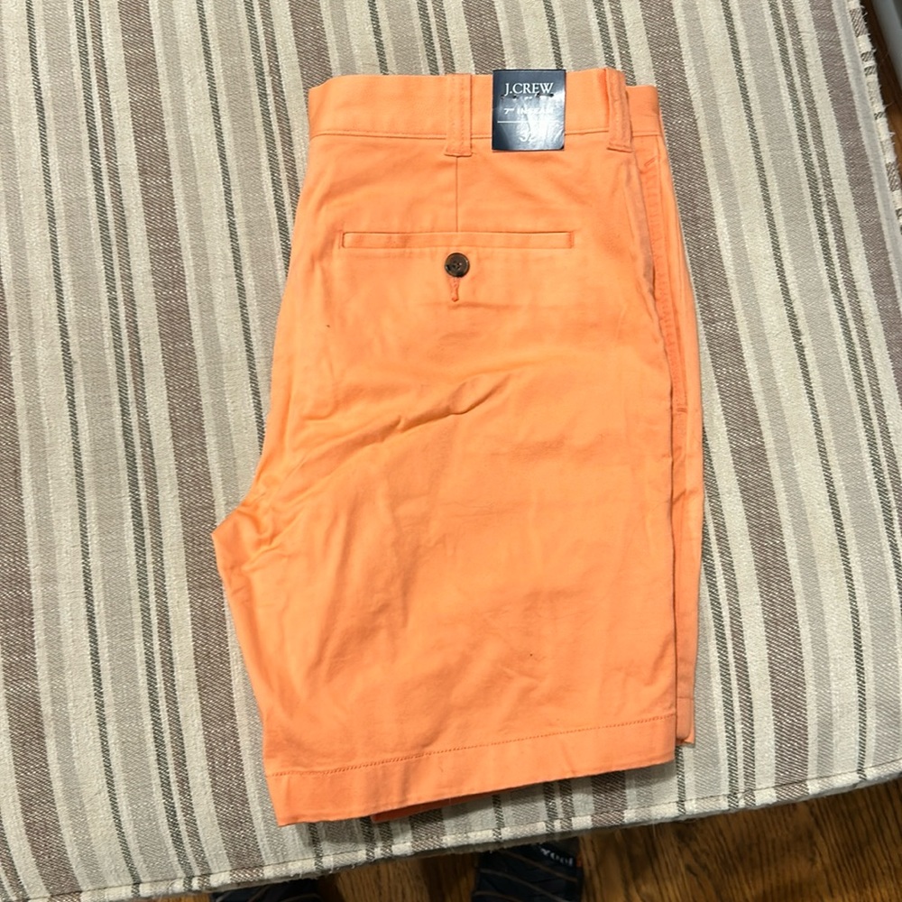 JCrew 7inch inseam, 32 in waist. New with Tags